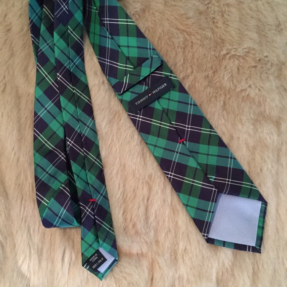 Tommy Hilfiger Silk Tie - Picture 2 of 4
